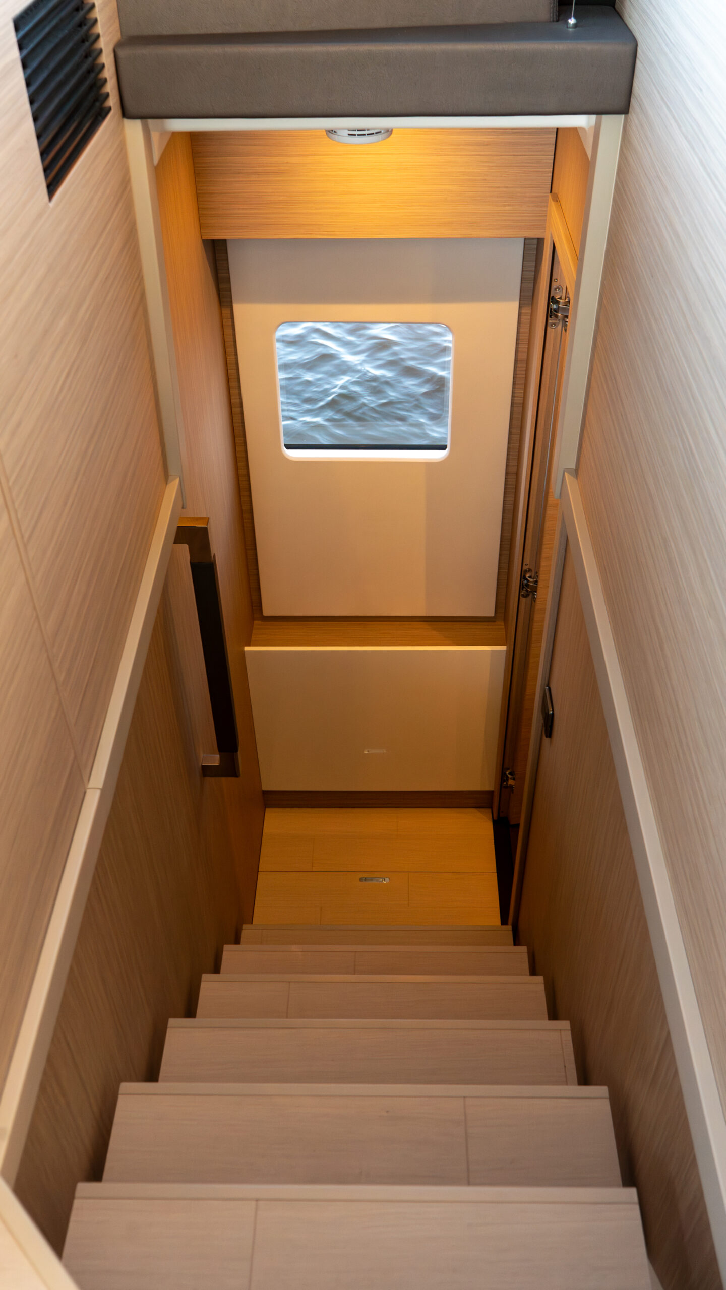 foto: 35 Prestige M48