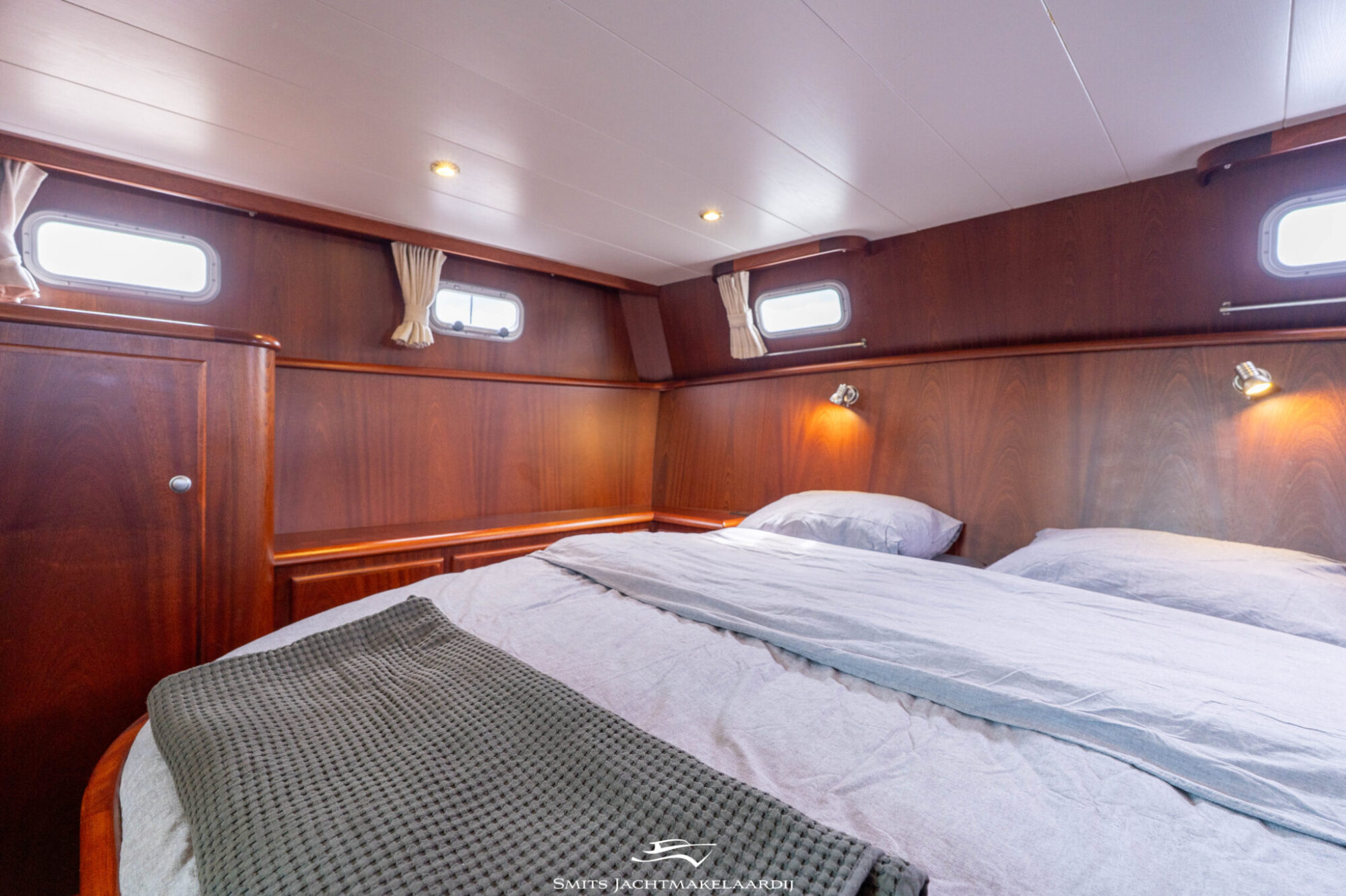 foto: 49 Jetten Jetten Bully 9.60 AK