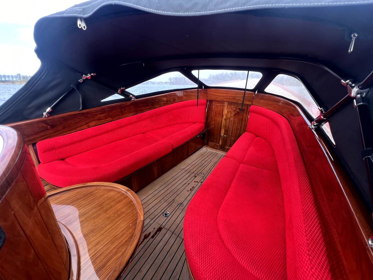foto: 11 Brandaris  Barkas 850