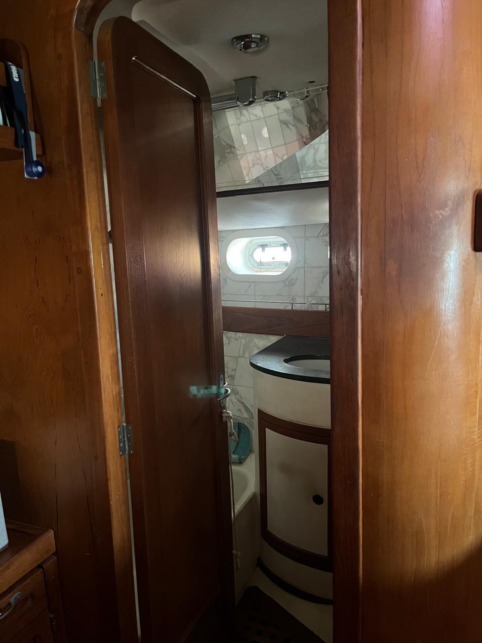 foto: 37 Ketch 18.30