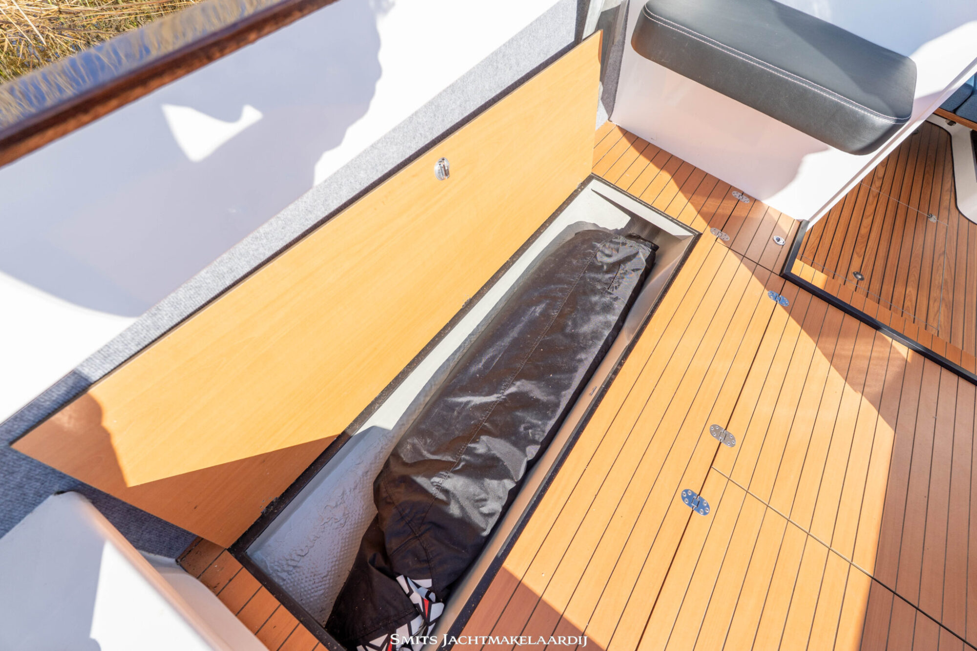 foto: 65 Bertram Bertram 25
