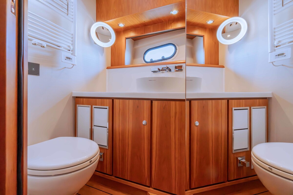 foto: 135 Linssen Grand Sturdy 590 AC Wheelhouse L-Class