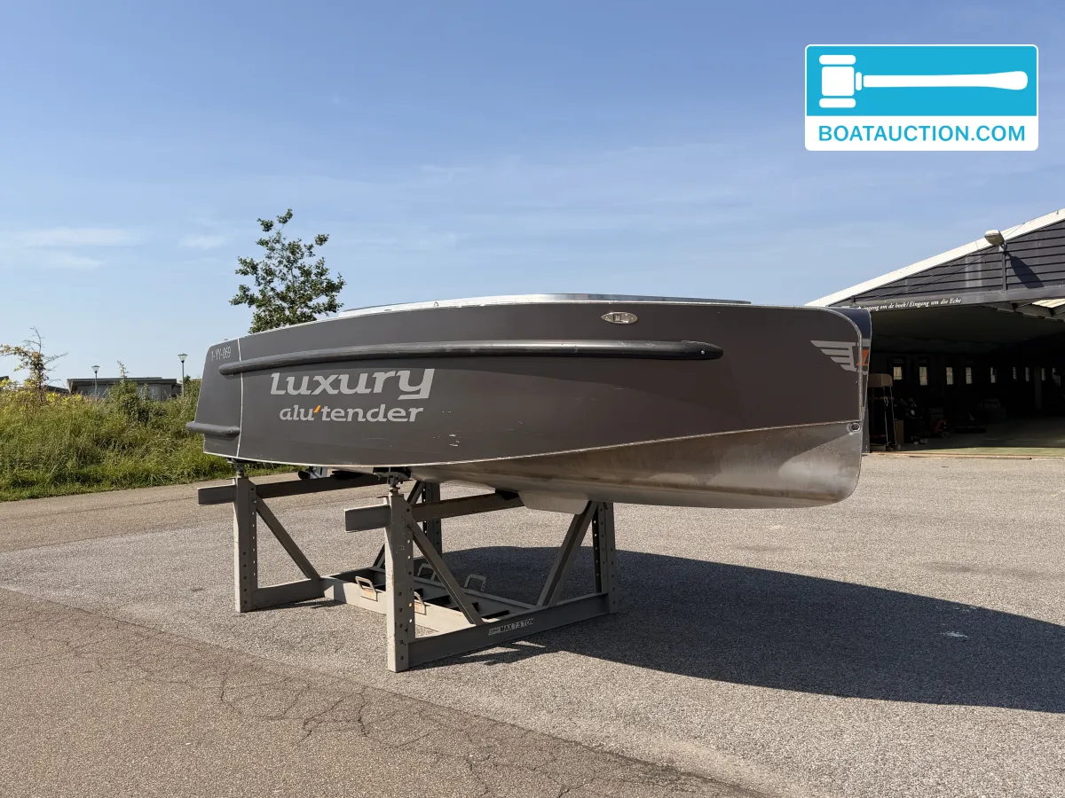 hoofdfoto: 1 Luxury Alu tender 65