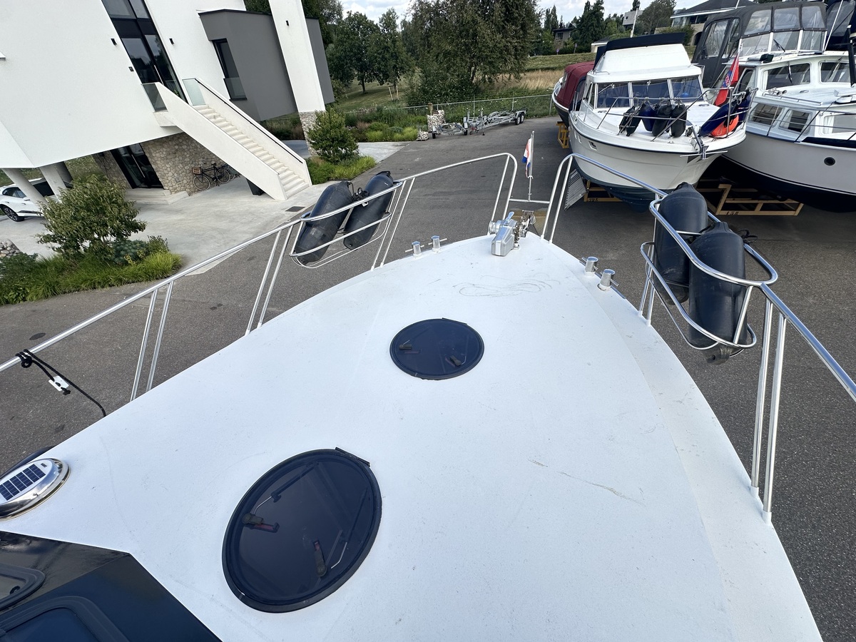 foto: 18 Aqualux 1150