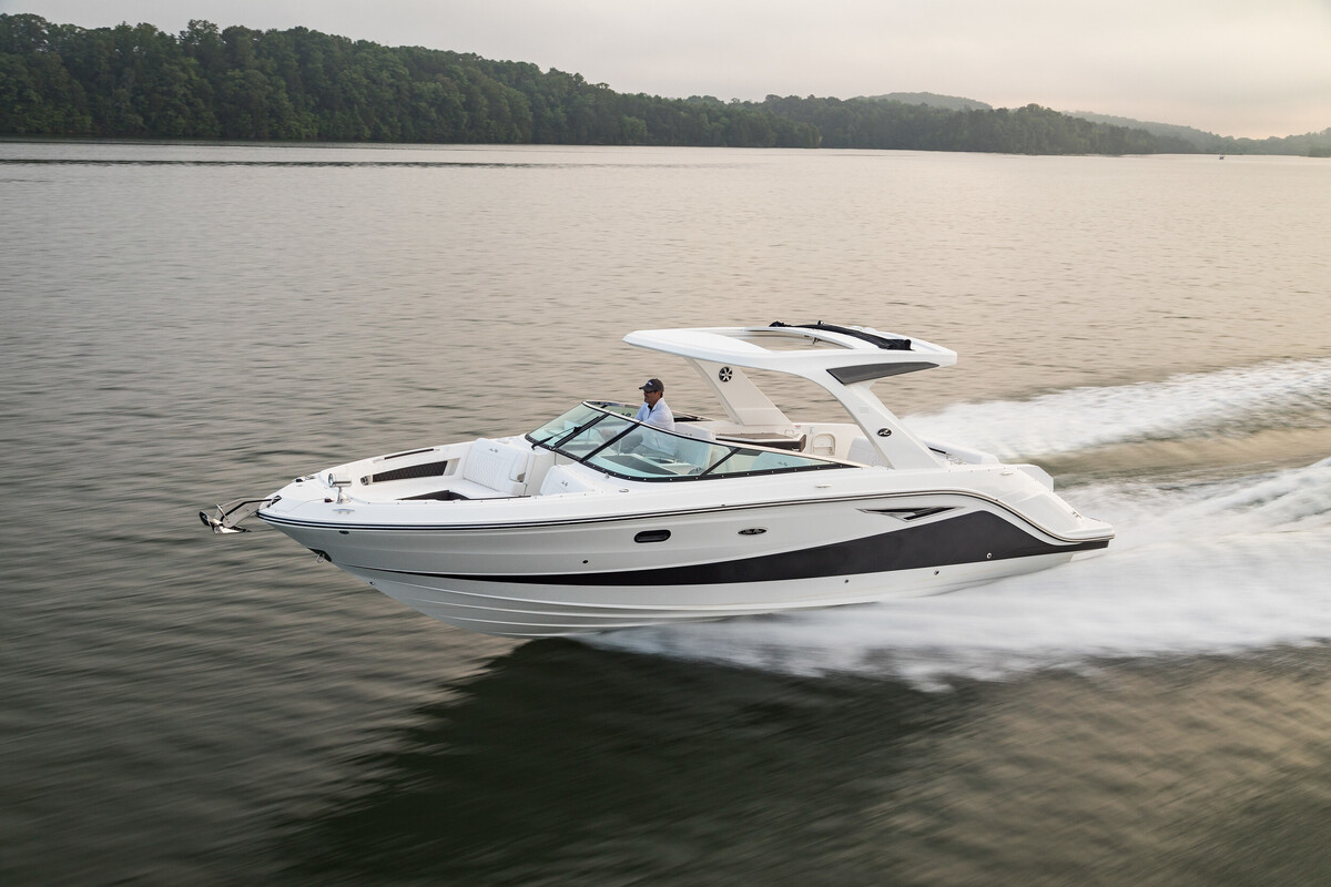 foto: 13 Sea Ray SLX 310