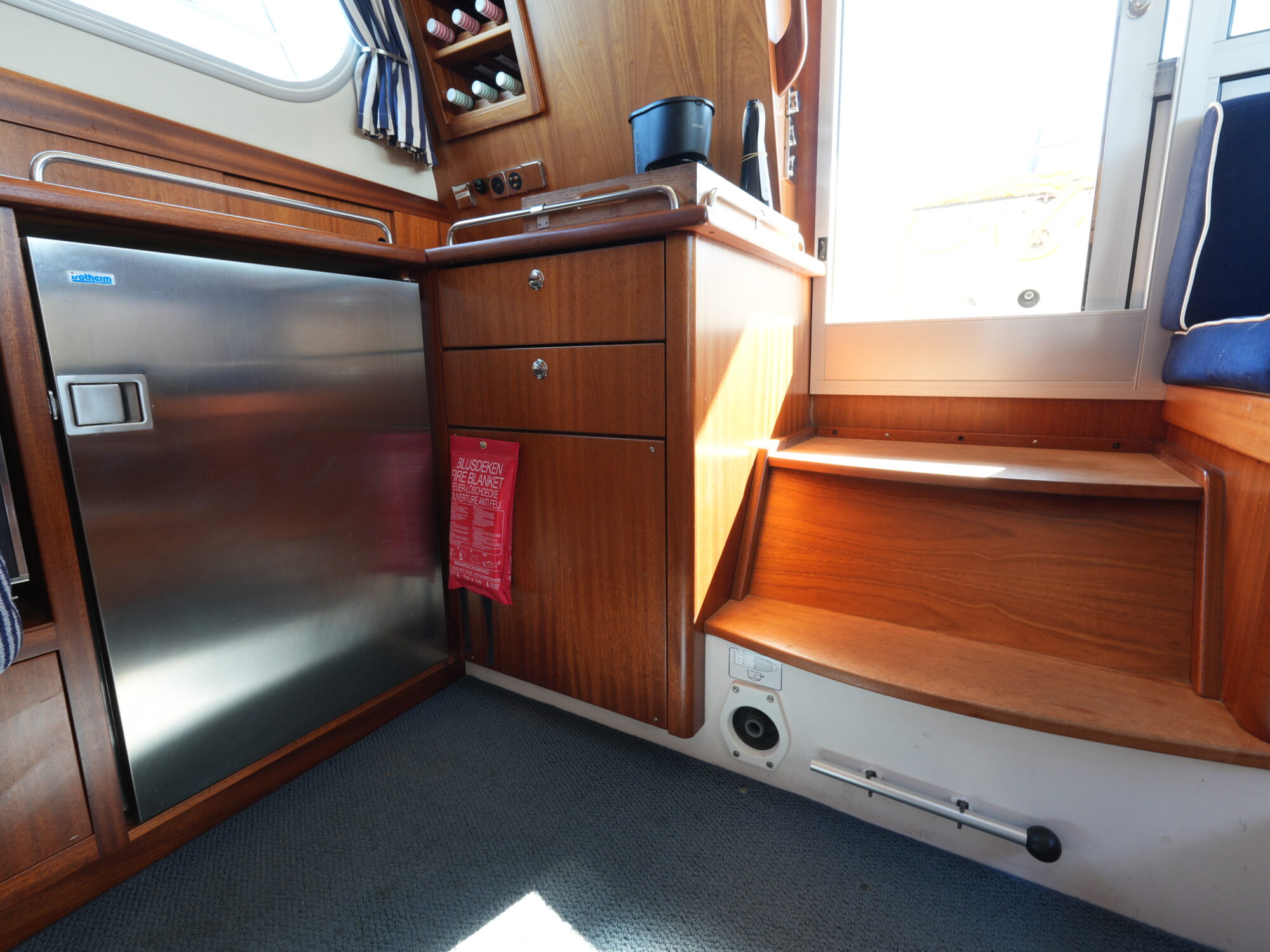 foto: 47 nimbus Nimbus 380 Commander