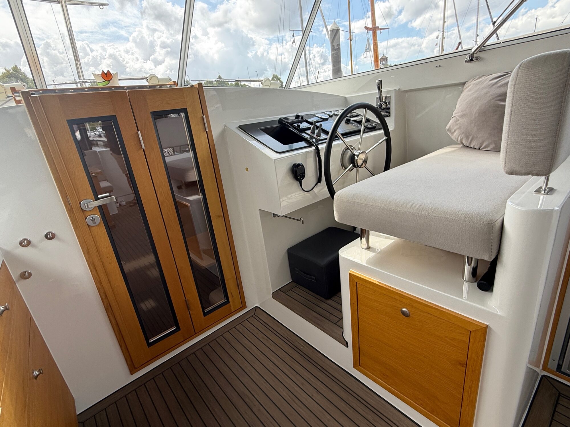 foto: 37 Vedette Vedette Hollander Trend 35 Cabrio