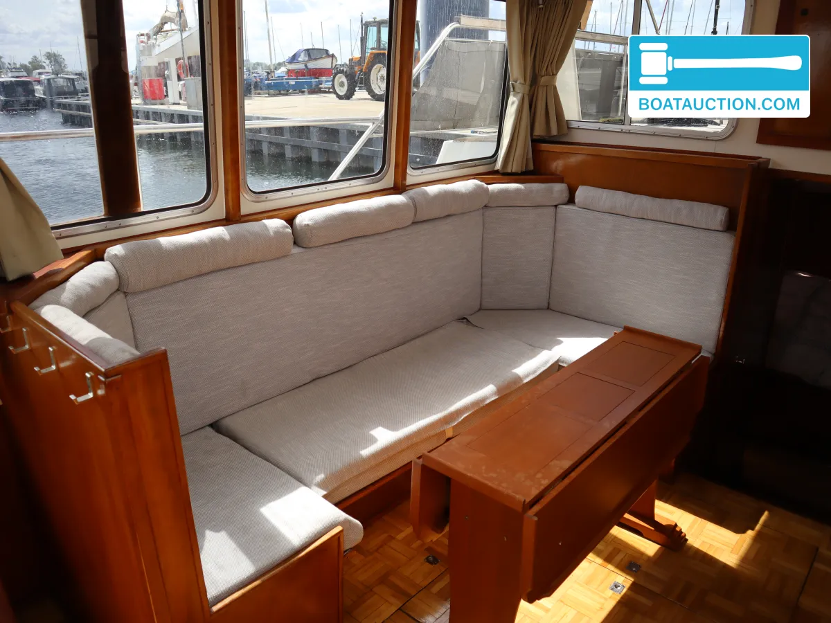 foto: 28 Visserstrawler 1050