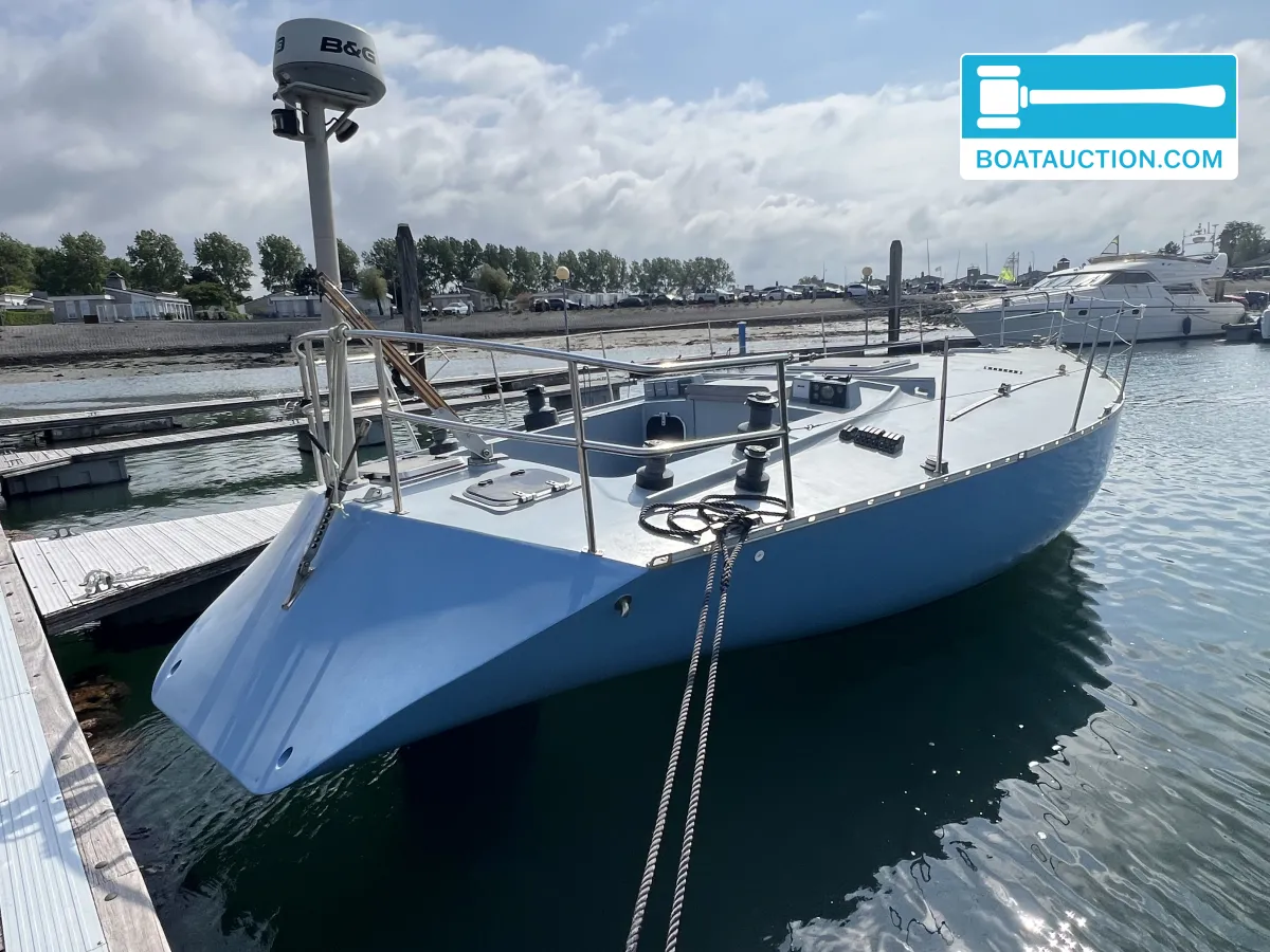 foto: 50 Oyster One Off