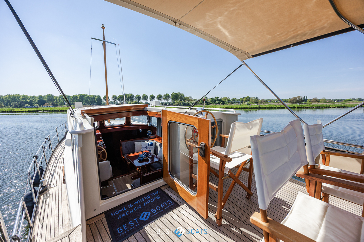 foto: 53 Exellent 1000 Hybride Patrol