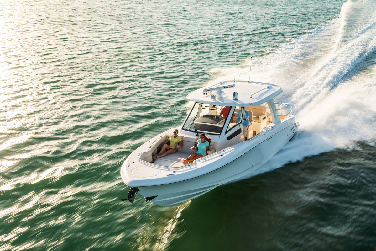foto: 37 Boston Whaler 350 Realm