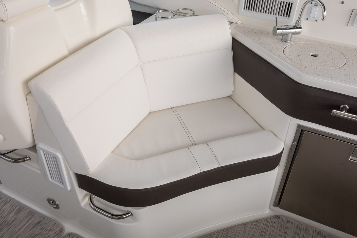 foto: 26 Sea Ray Sundancer 320 OB