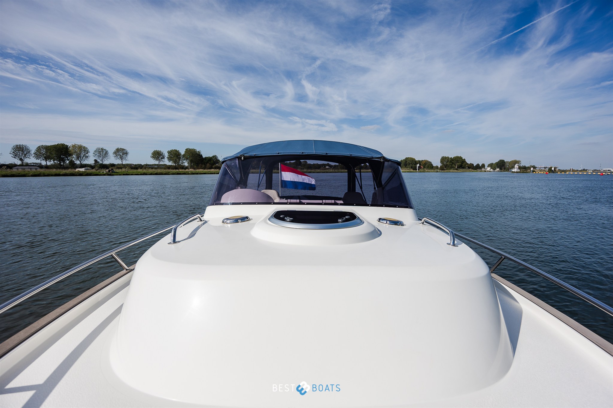 foto: 19 Antaris Seventy7 Cabin