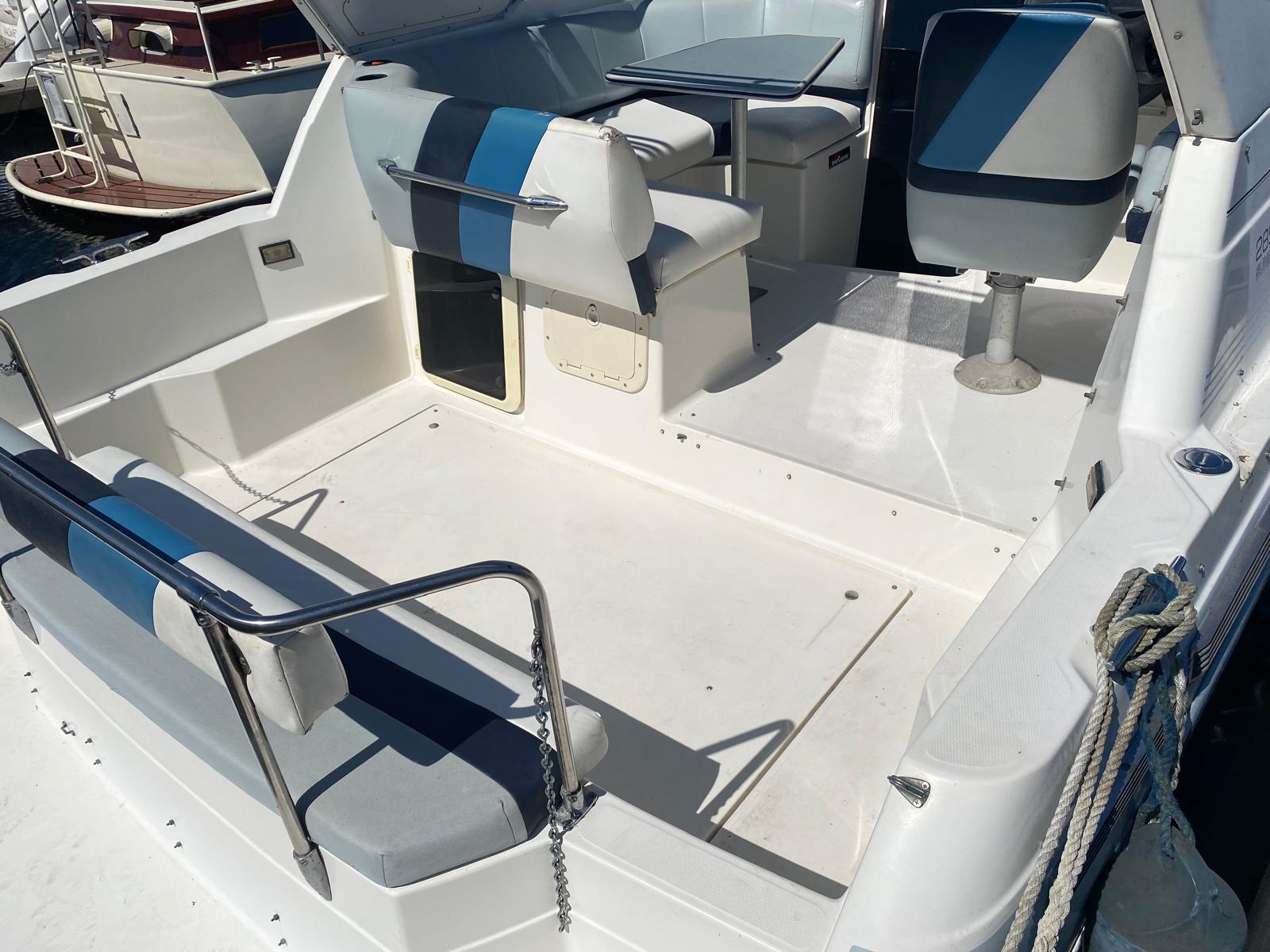 foto: 18 Bayliner 2855