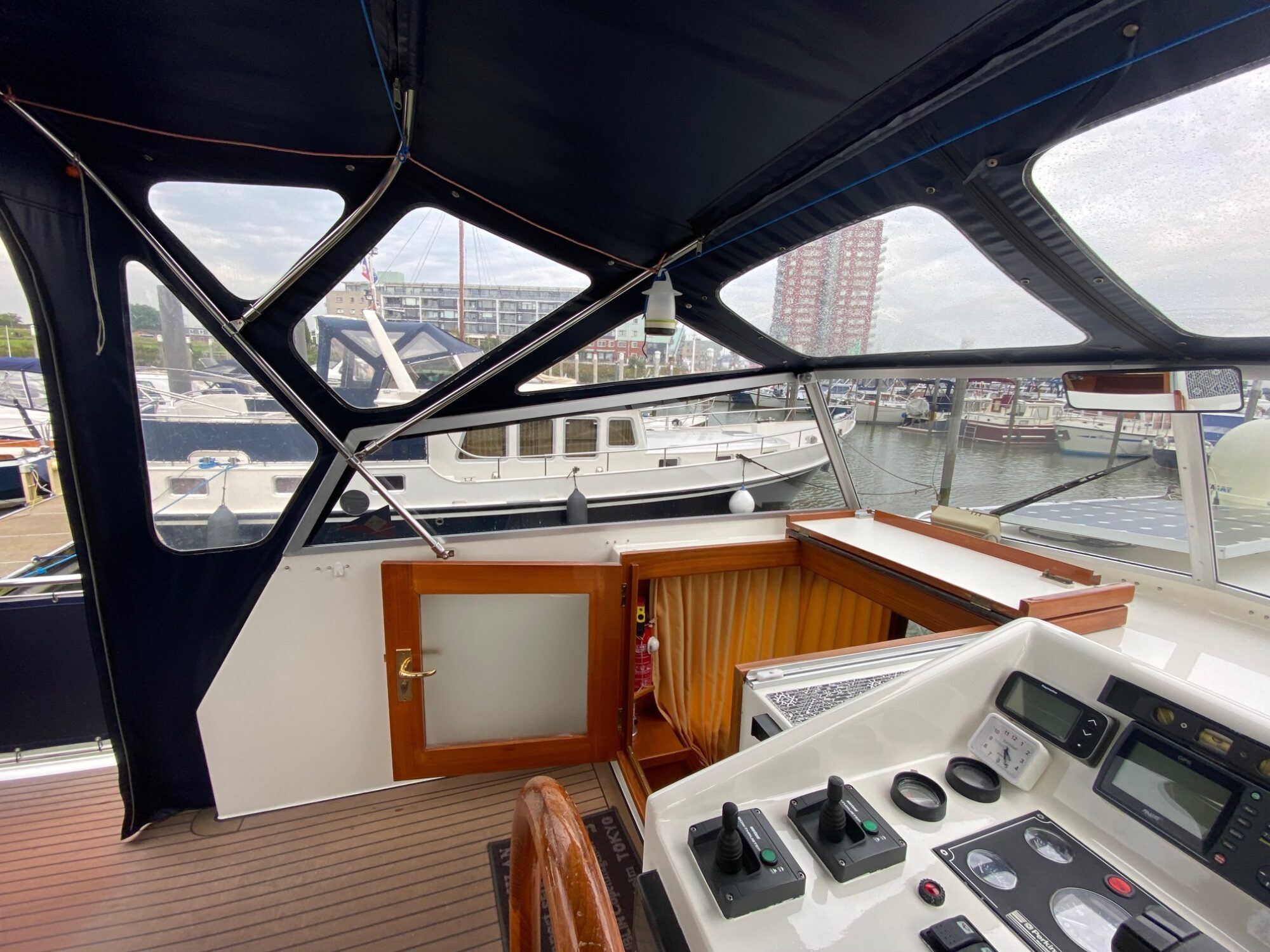 foto: 46 Privateer Privateer 40 XL Cabrio