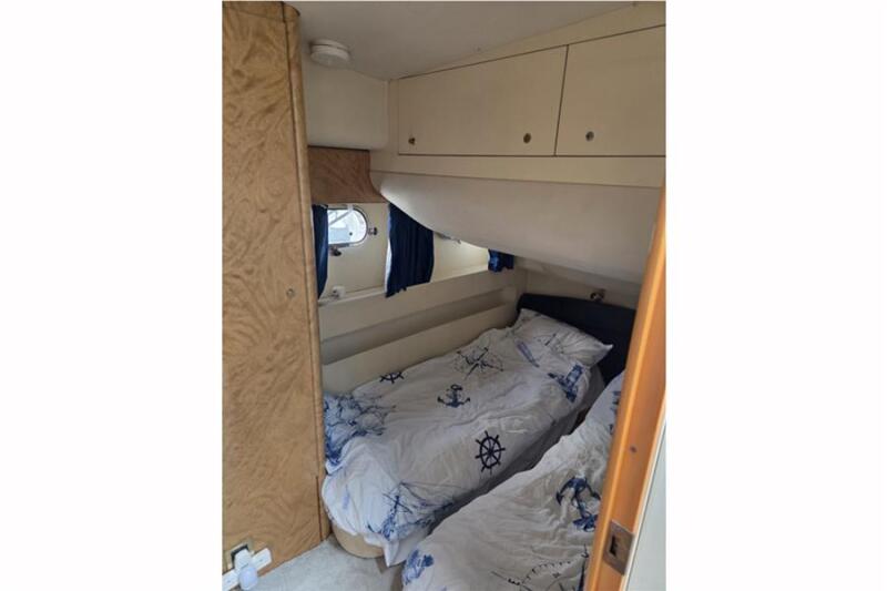 foto: 18 Princess 420 Fly