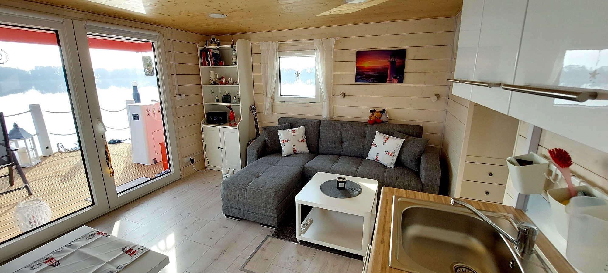 foto: 11 Houseboat ZOE 1200