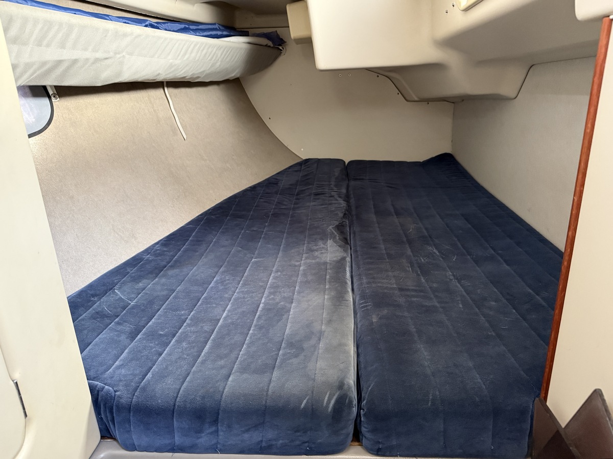 foto: 20 Dehler 37 cws 3-cabins