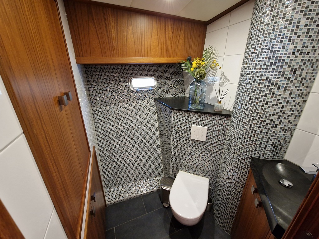 foto: 18 Hemmes 1800 GS