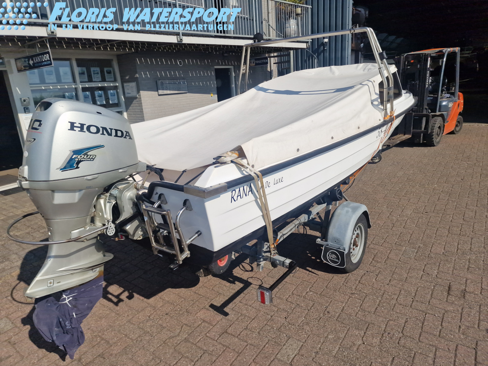 foto: 6 Rana 17 Deluxe 520