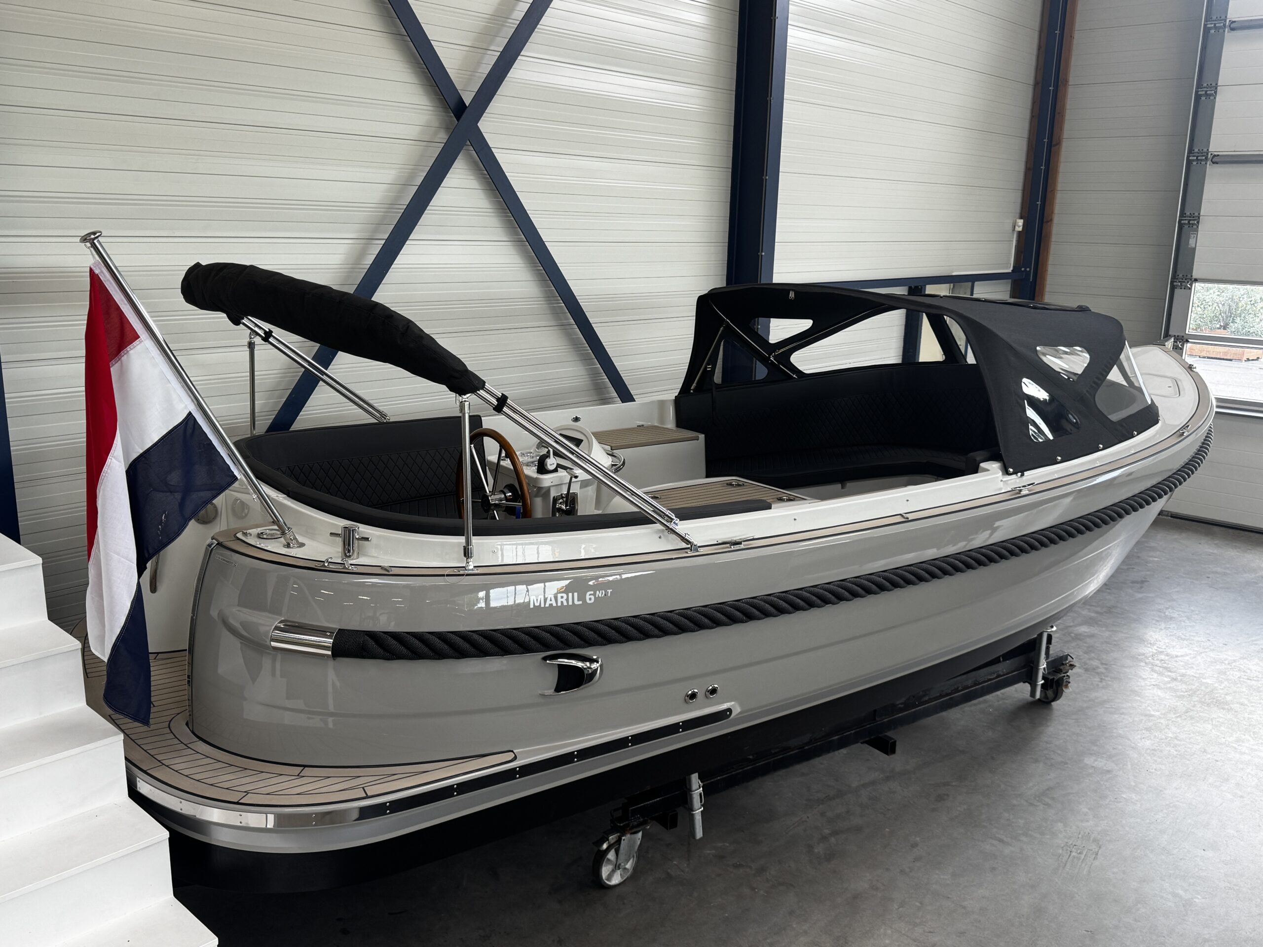 foto: 9 Maril 6NXT Hybride (op voorraad)
