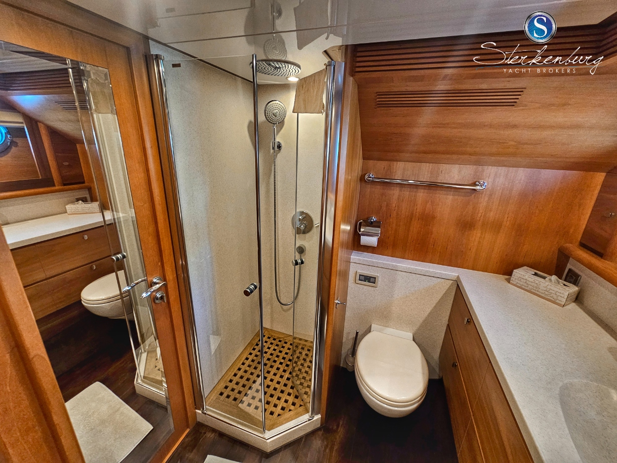 foto: 56 Valk Continental II 2300 ALU-IPS