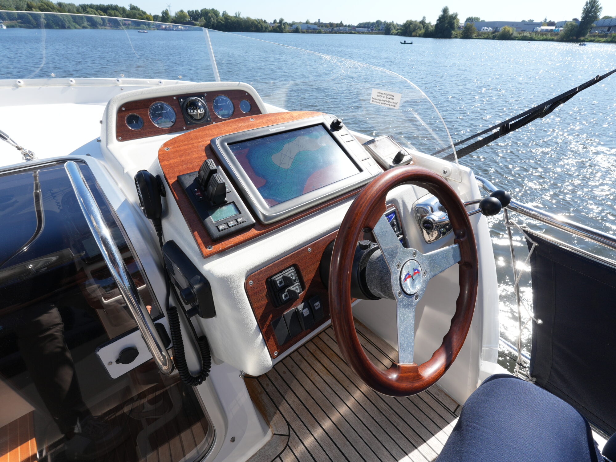 foto: 48 nimbus Nimbus 380 Commander