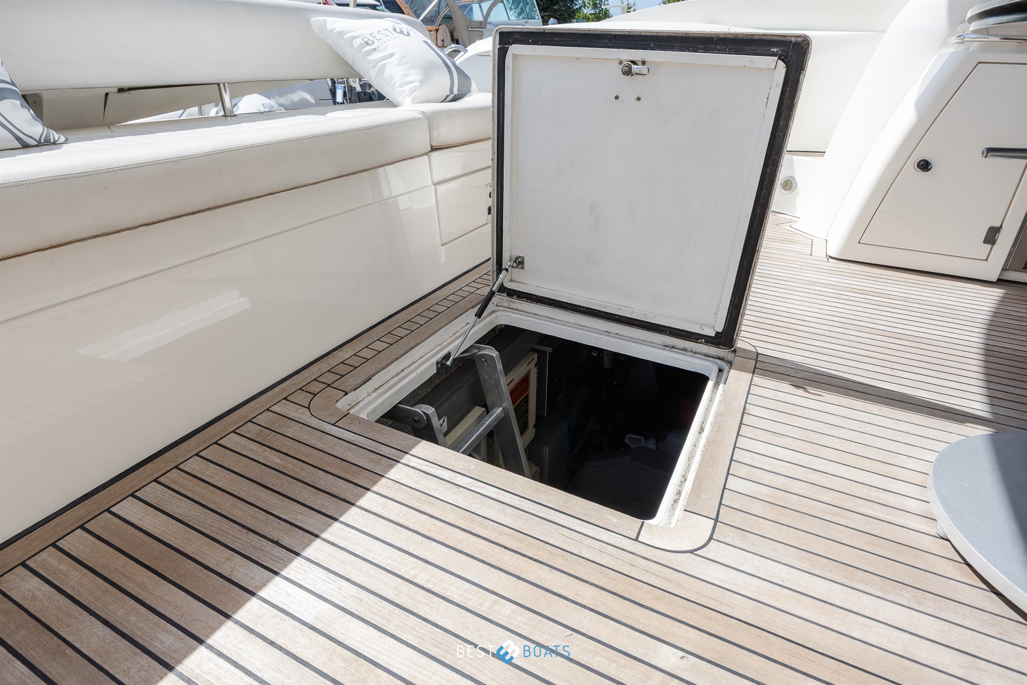 foto: 65 Sunseeker Manhattan 64