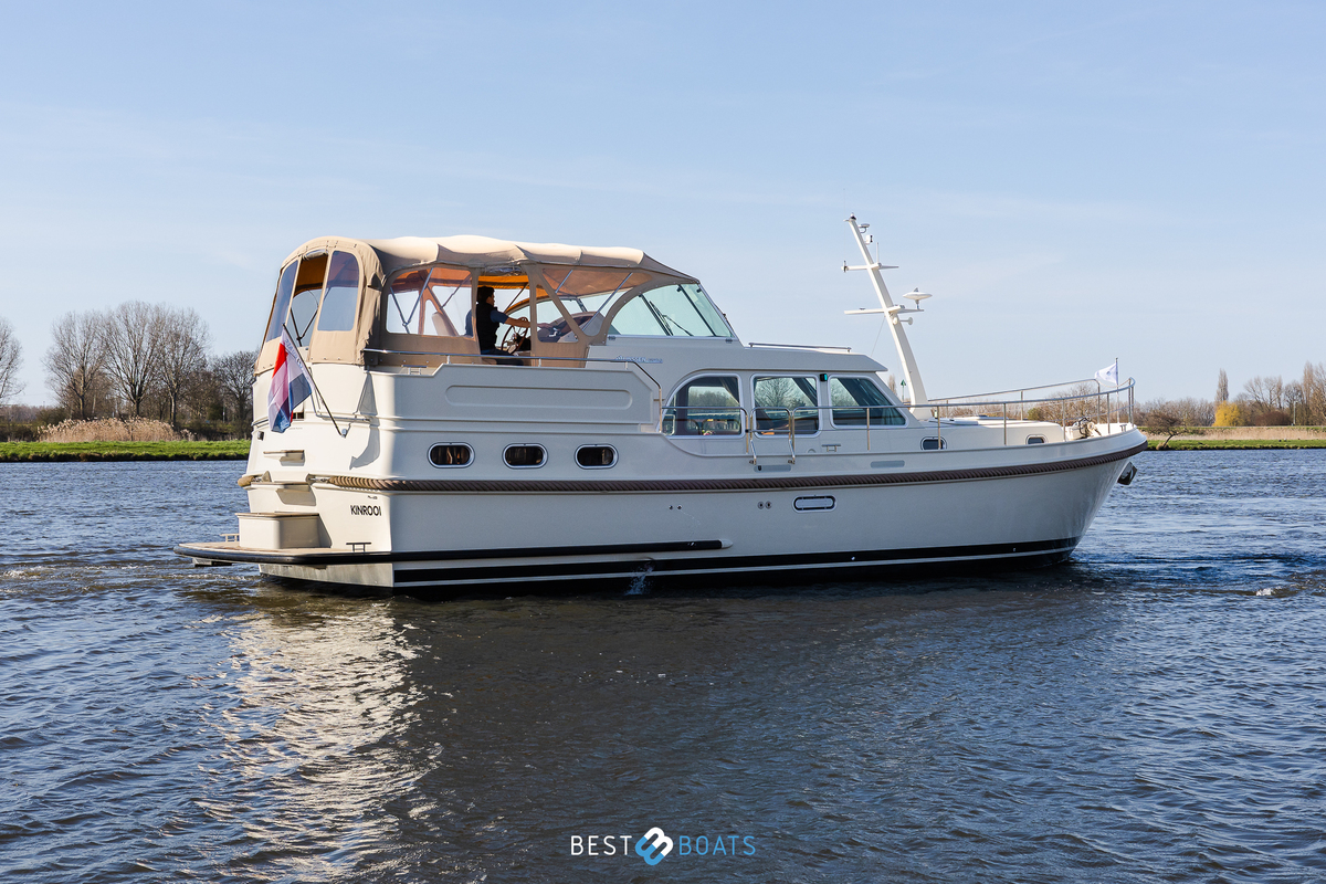 foto: 35 Linssen  Grand Sturdy 40.0 AC