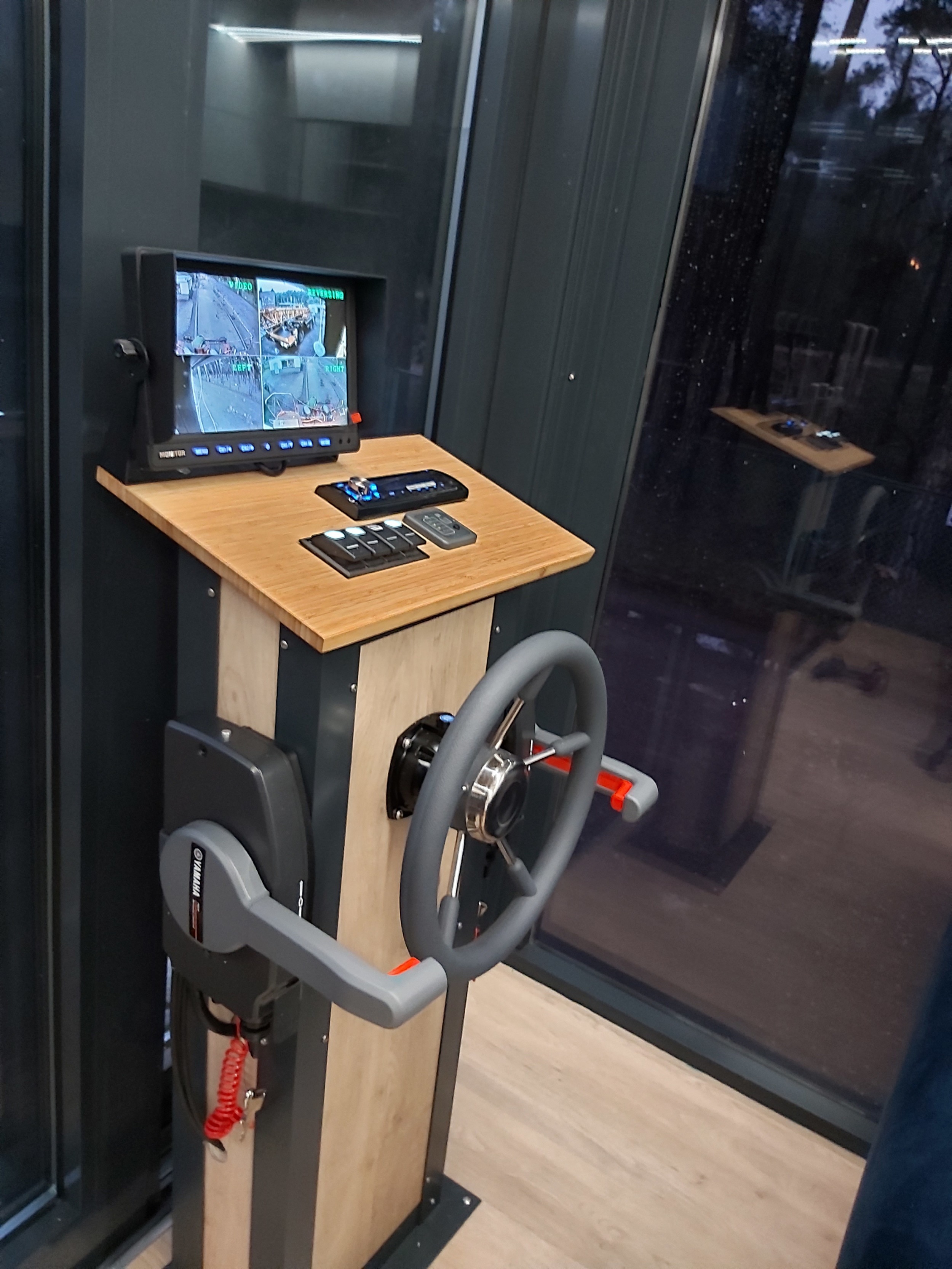 foto: 30 Campi 340 Houseboat