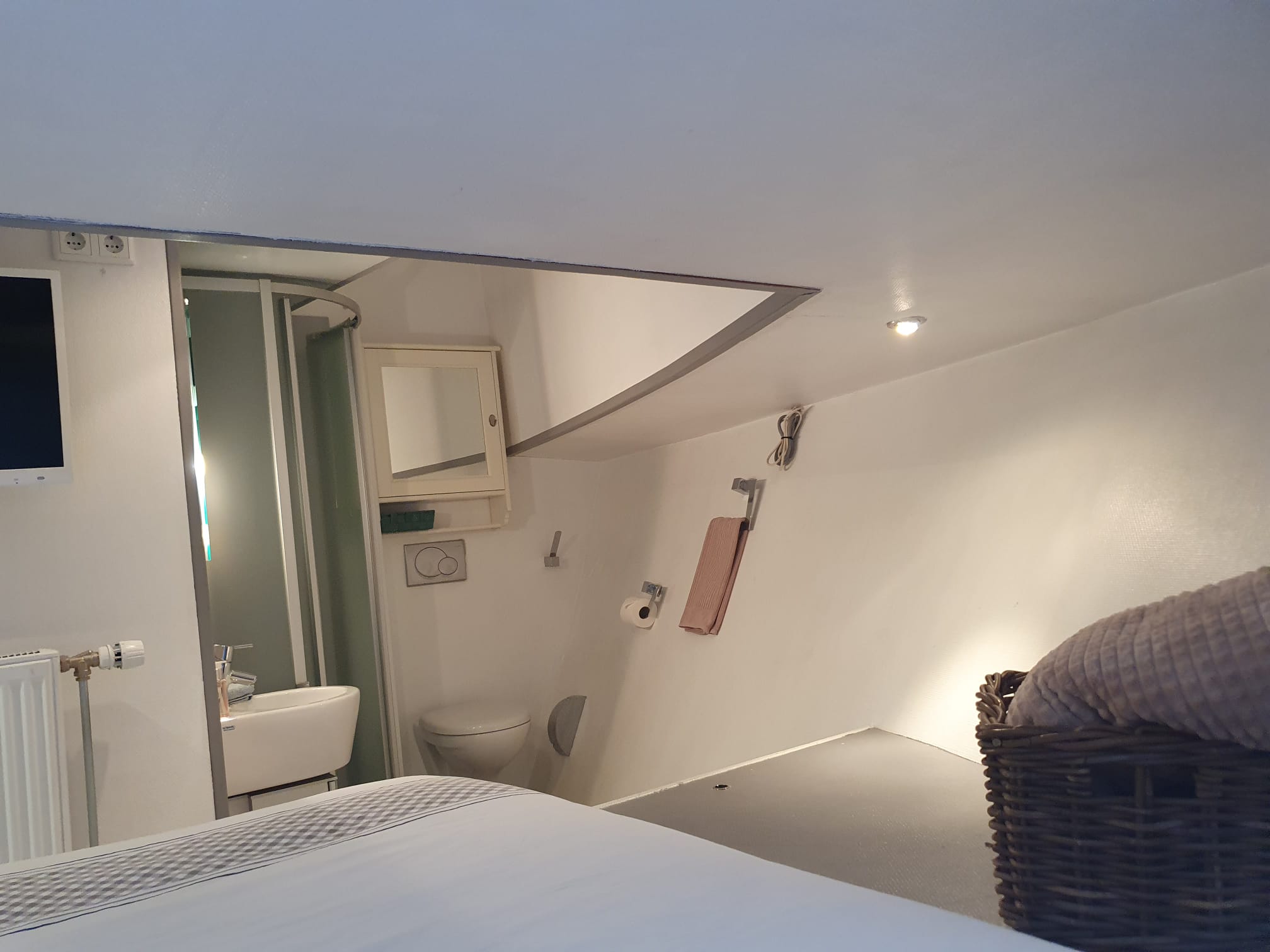 foto: 30 Jacabo 2300 (Varend woonschip)