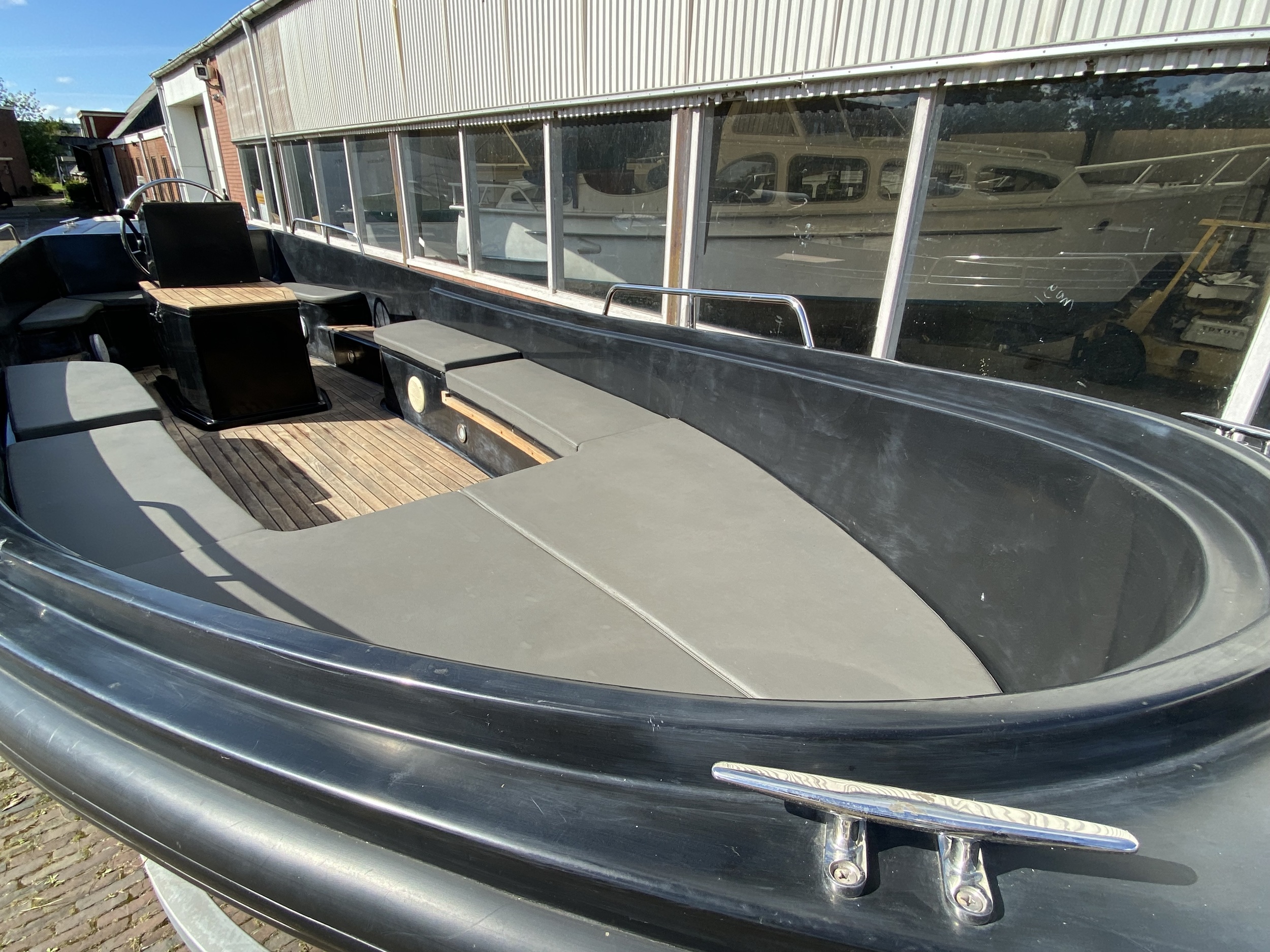 foto: 25 Pleasure Cruise 700