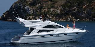 hoofdfoto: 1 Fairline 40 fly