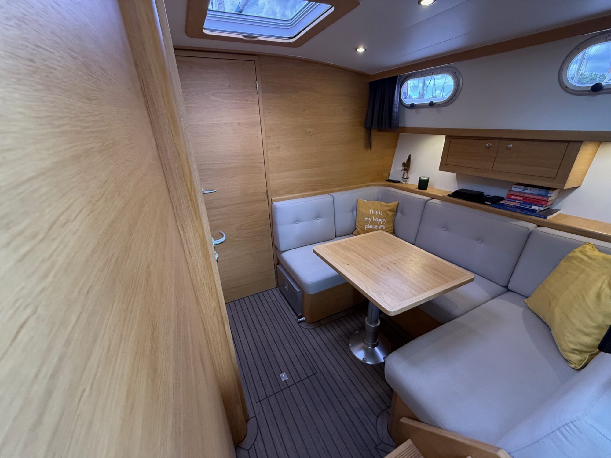 foto: 38 Vedette Vedette Hollander Trend 35 Cabrio