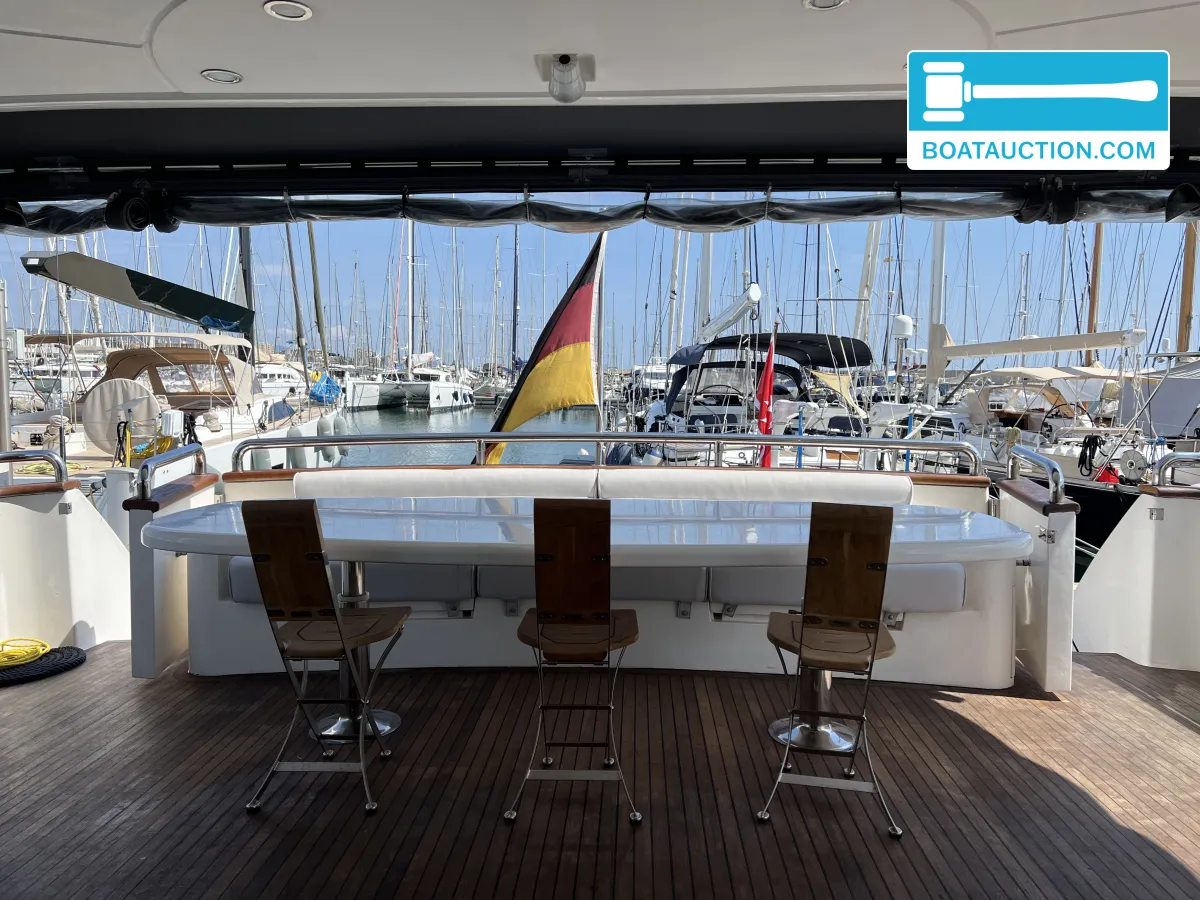 foto: 14 Horizon Elegance 82S