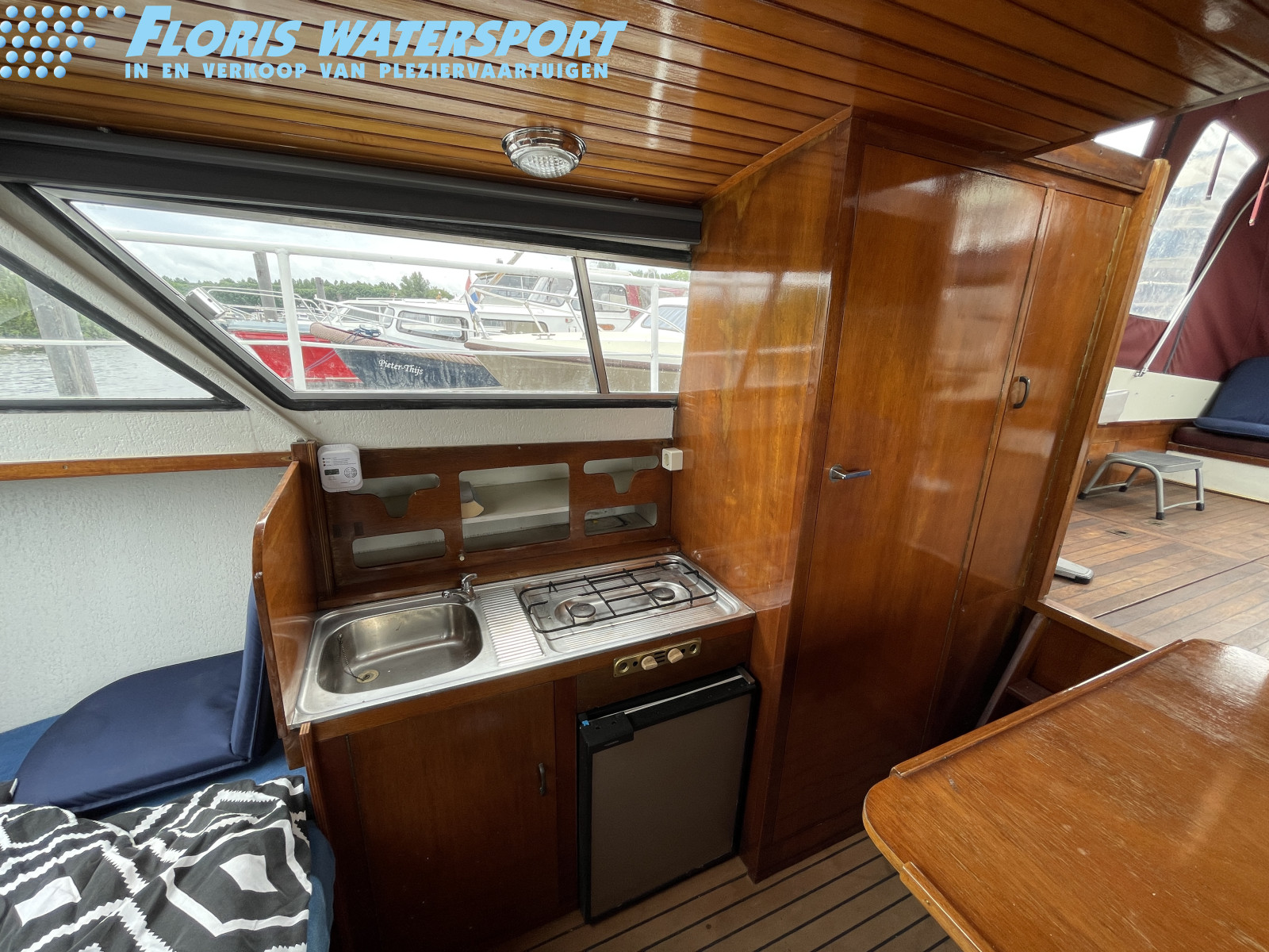 foto: 9 Target Express 800