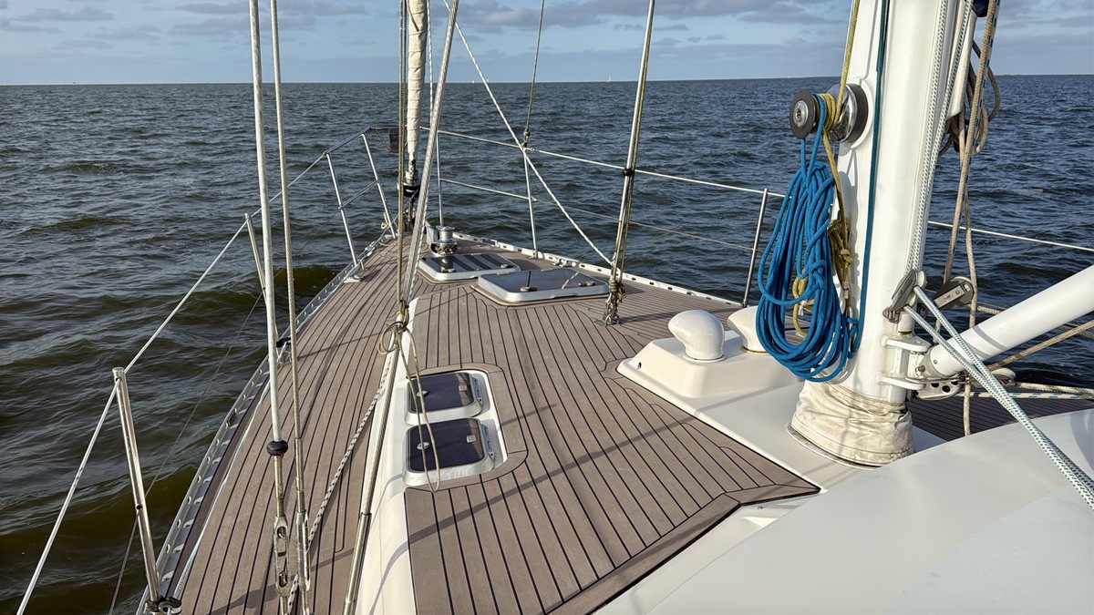 foto: 53 Oyster 45 Deck Saloon