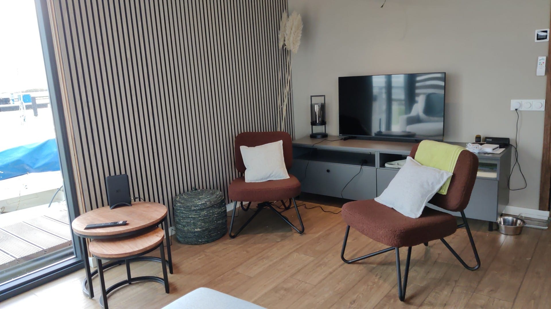 foto: 38 Castalia Met Koopligplaats 1460 X 500 Special Houseboat
