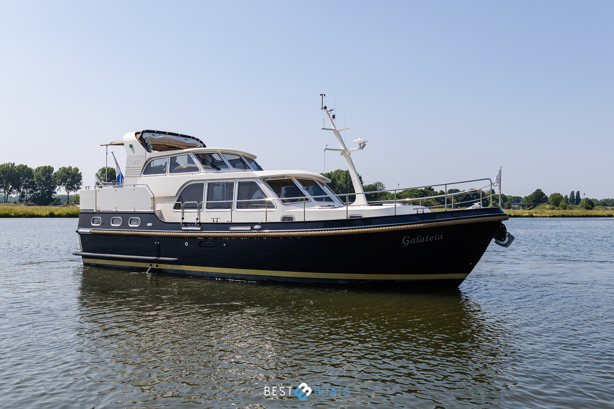foto: 4 Linssen Grand Sturdy 410 AC Variotop
