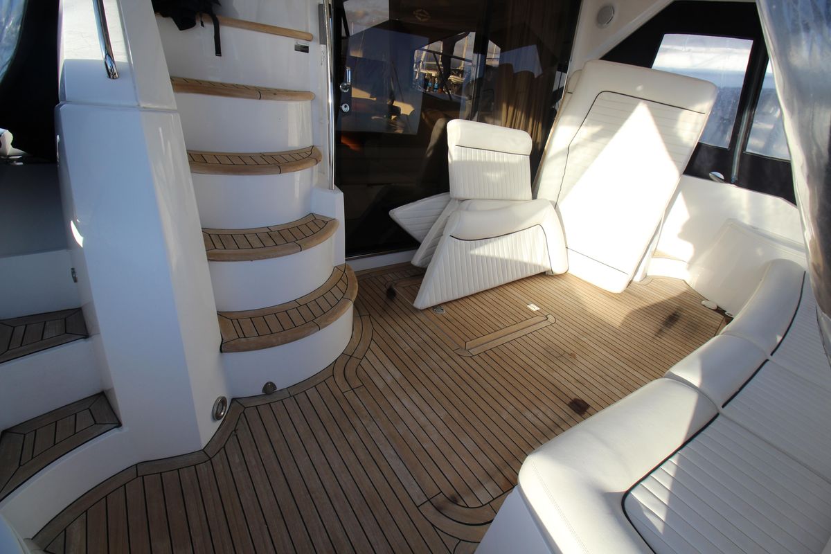 foto: 24 Sunseeker Manhatten 50
