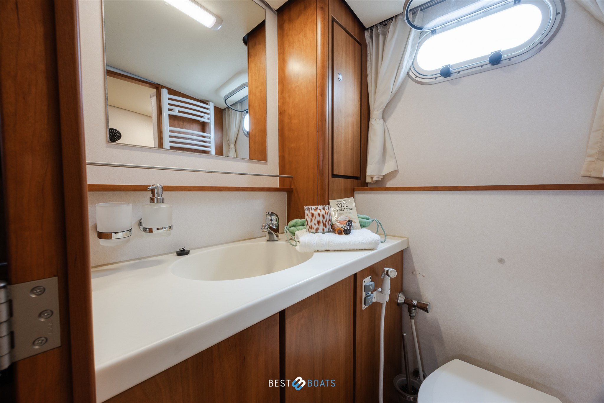 foto: 79 Linssen Grand Sturdy 45.9 AC Twin