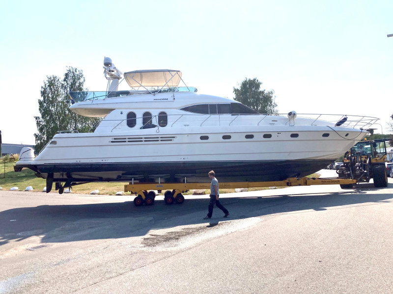 foto: 15 Princess 20  M