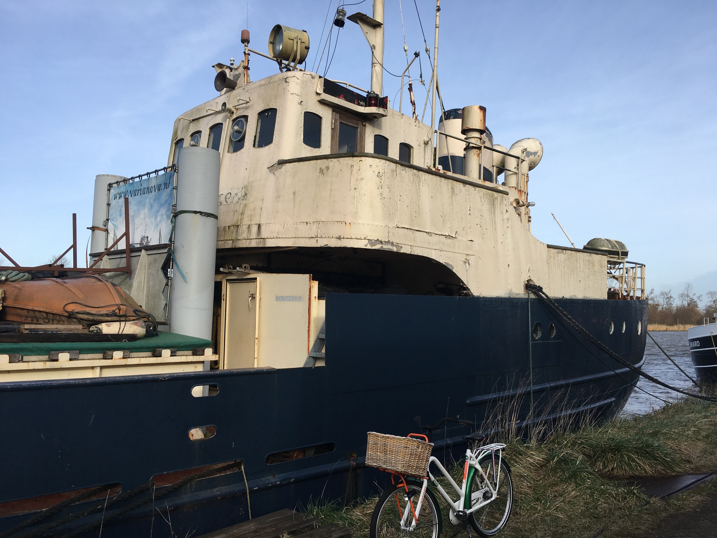 foto: 13 Motorschip Coaster 30.00