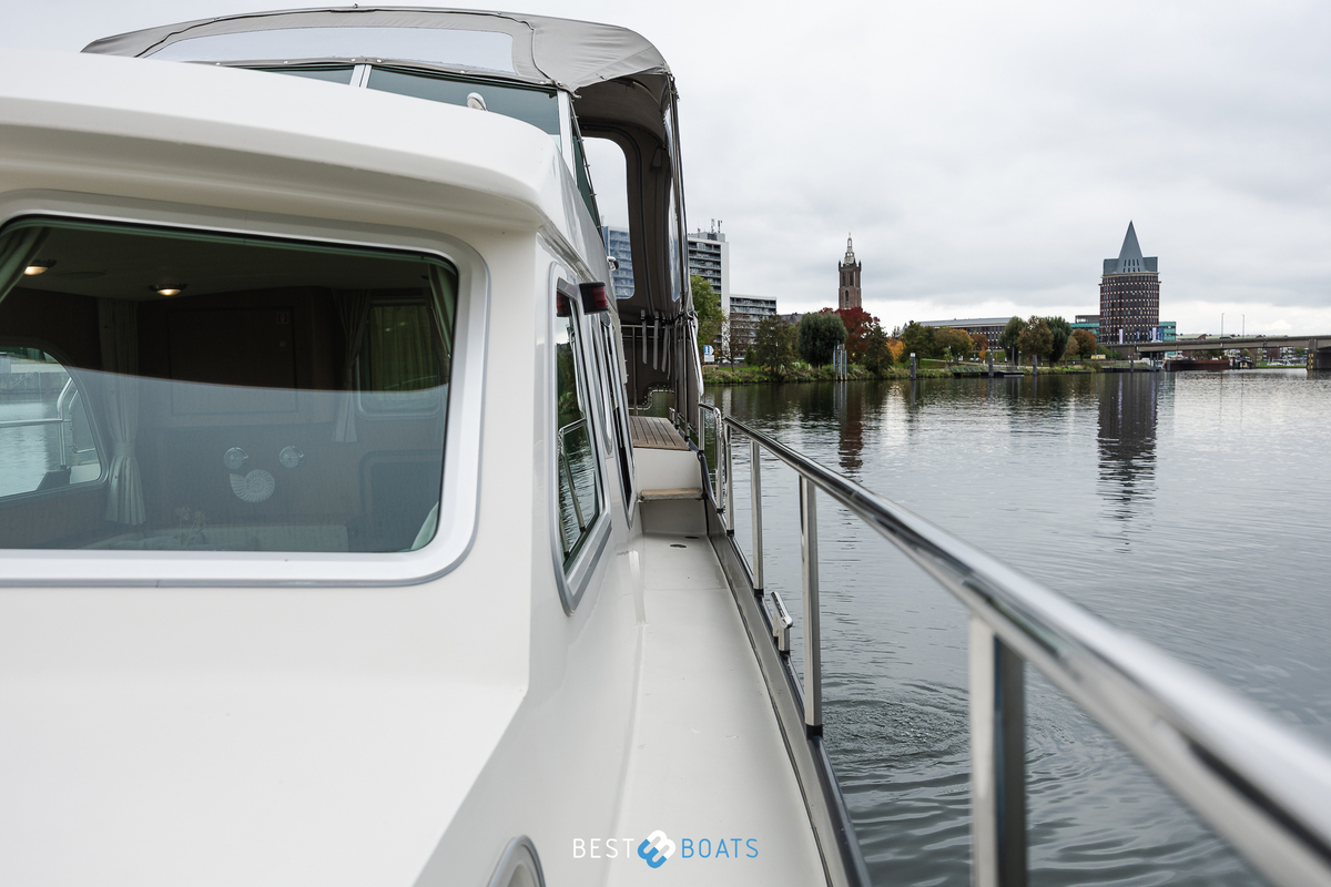 foto: 27 Linssen Grand Sturdy 34.9 AC