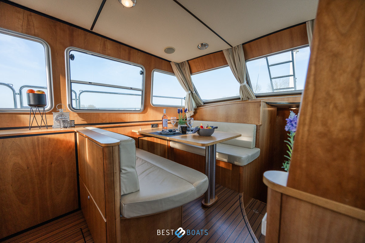 foto: 36 Linssen Grand Sturdy 40.9 AC
