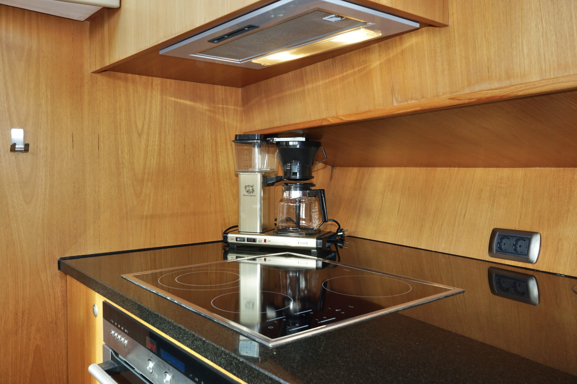 foto: 31 Van den Hoven Van den Hoven Exclusive 18.00 VS