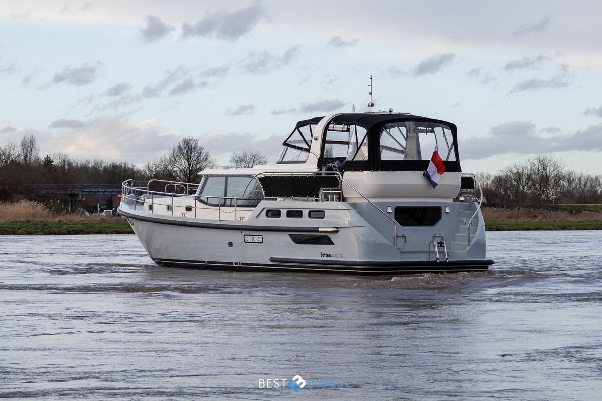 foto: 30 Jetten 44 AC-RS