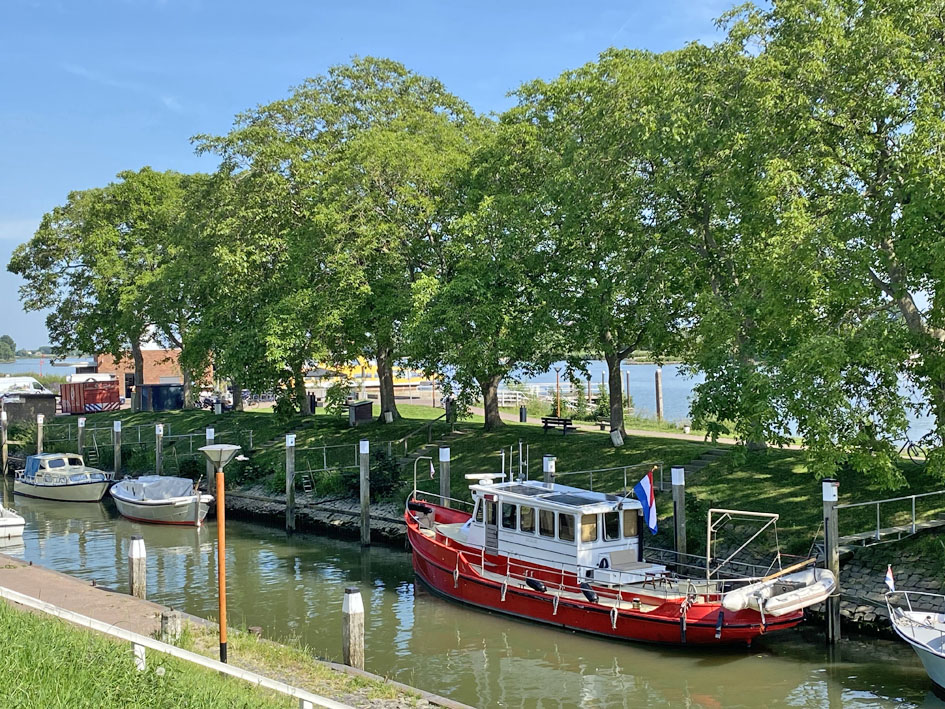 foto: 21 Varend Woonschip 14.99