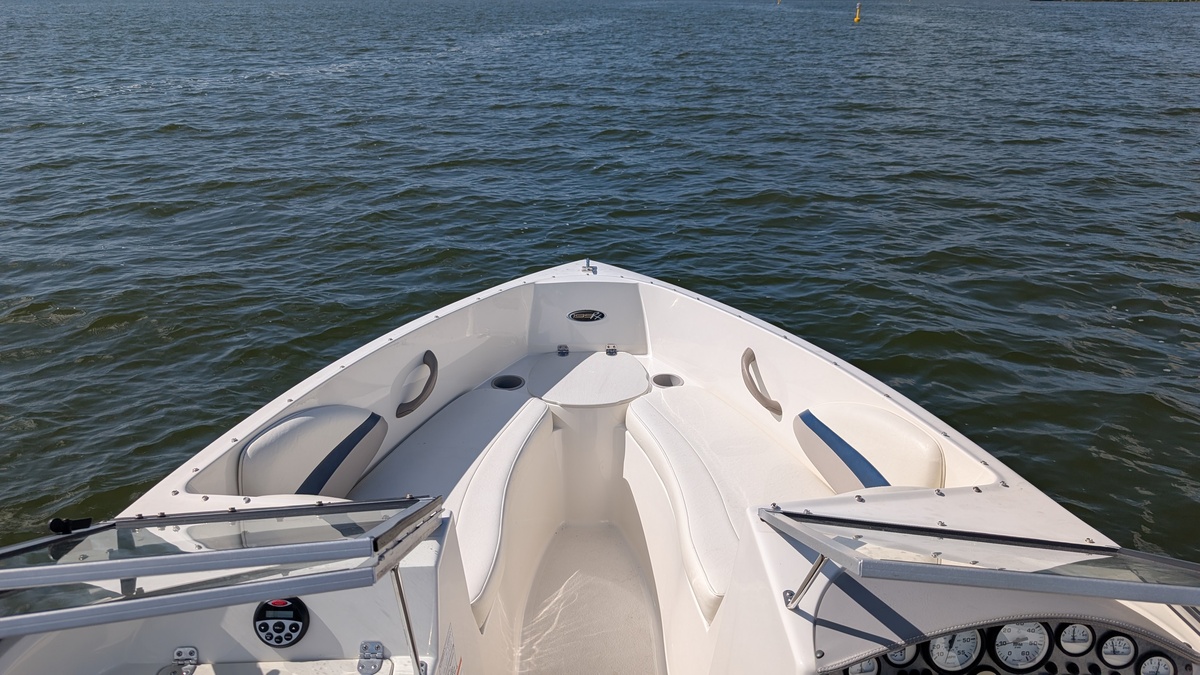 foto: 27 Stingray 195RX
