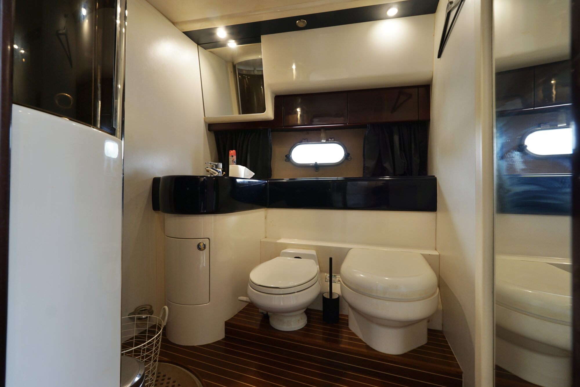 foto: 48 Princess Princess 60 Flybridge